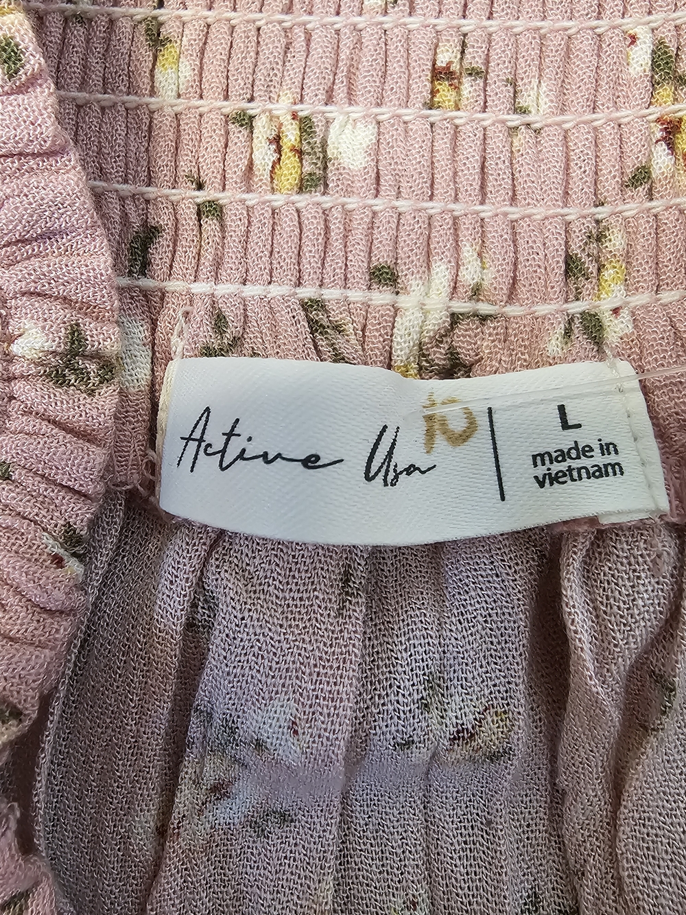 NWT Pink Ditsy Floral Tiered Smocked Waist Boho Mini Skirt Size Large - Picture 6 of 8